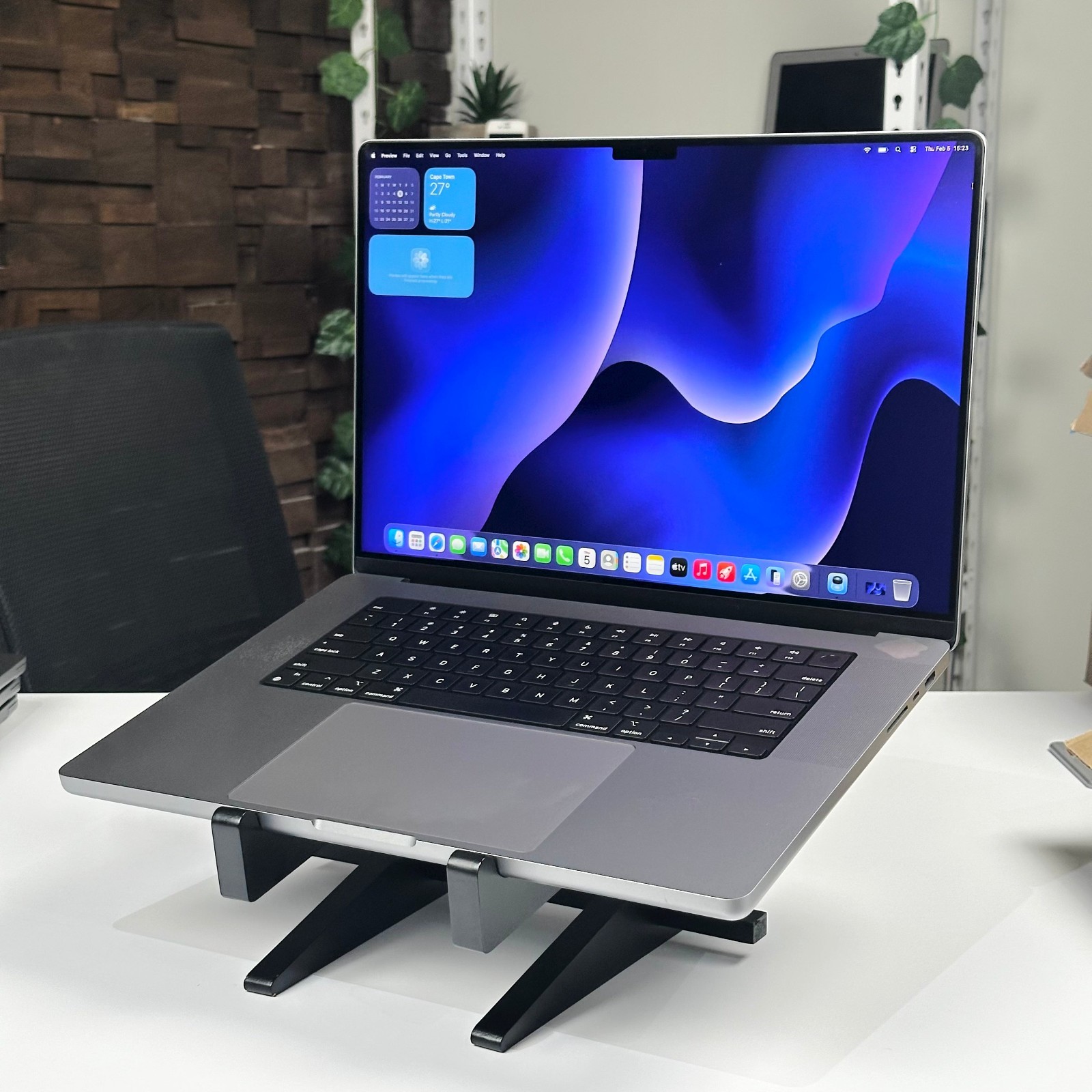 2021 16″ MacBook Pro M1 Pro – Tahoe 2025 10CPU 16GPU 512GB/16GB A2485+ WARRANTY