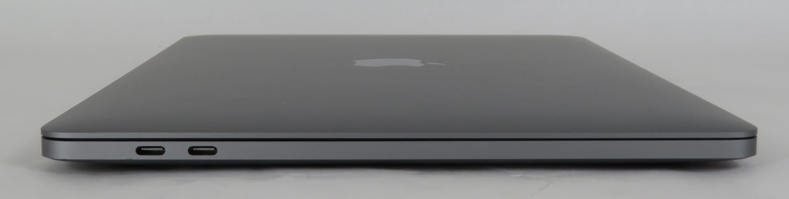 Apple Macbook Pro 2022 13in Retina M2 16GB RAM 512GB macOS Tahoe A2338