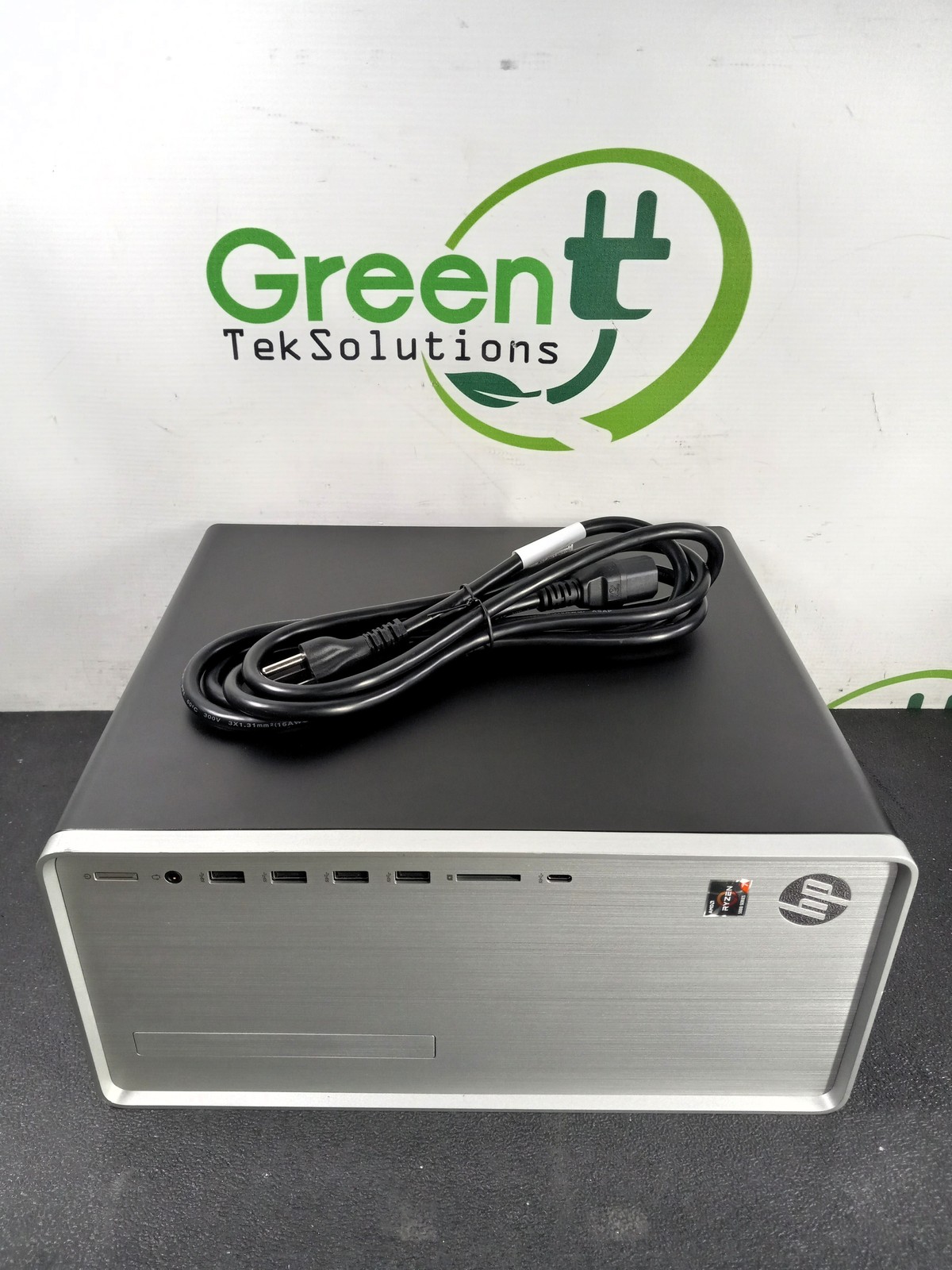 HP Pavilion TP01-2244 Ryzen 7 5700G 3.8GHz 32GB RAM 1TB SDD Desktop PC Win11