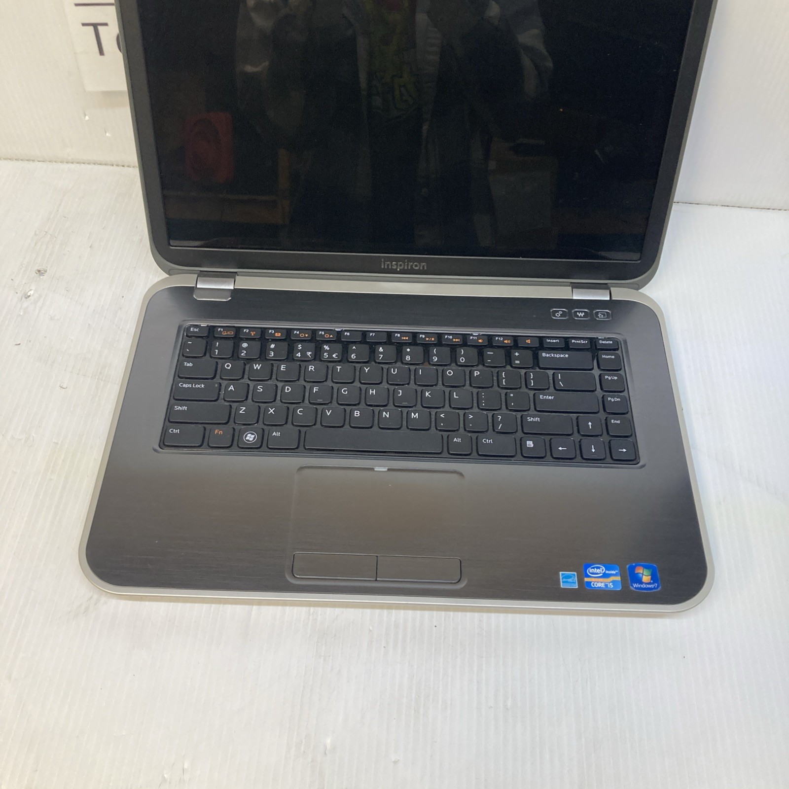 Dell Inspiron 5520 Intel Core i5- 3210M 2.50GHz 4GB RAM no HDD Boot to BIOS