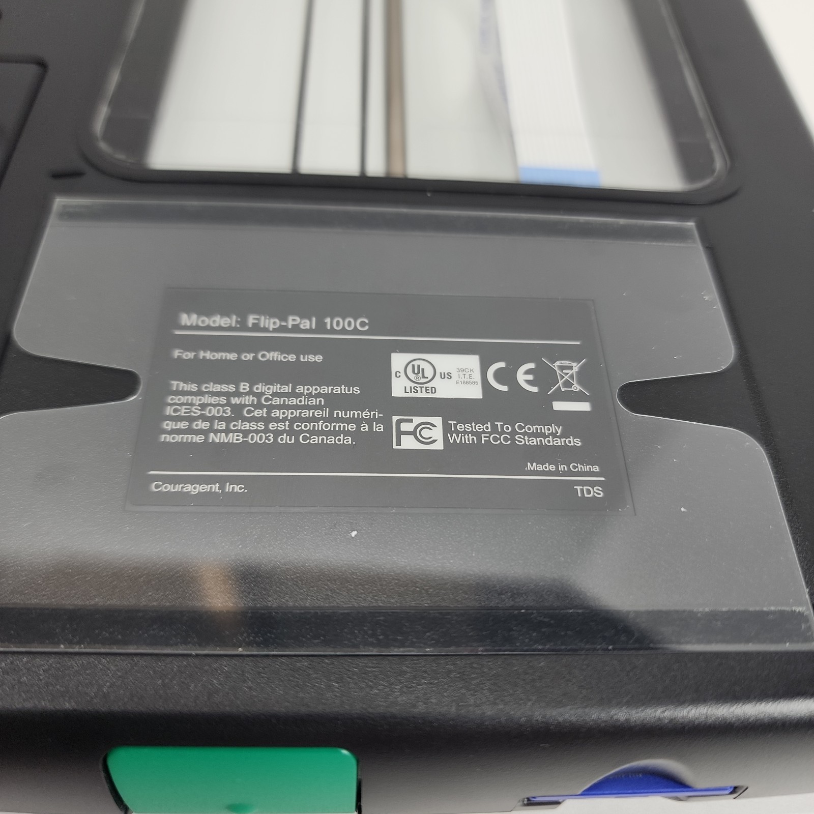 Flip Pal 100C Mobile Scanner w/ 2GB SD Memory Card & Travel Case – TESTED