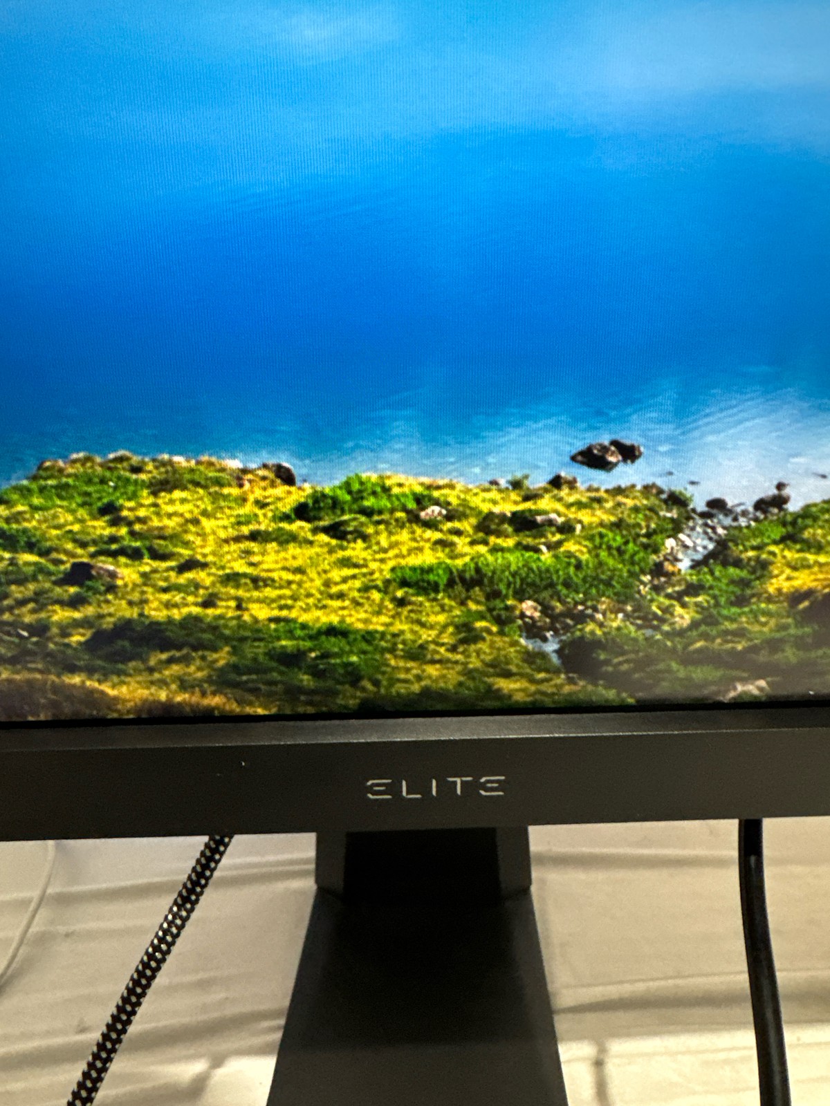 ViewSonic ELITE XG320Q 32in 4K UHD IPS Monitor HDR 600 FreeSync HDMI DP USB (3)