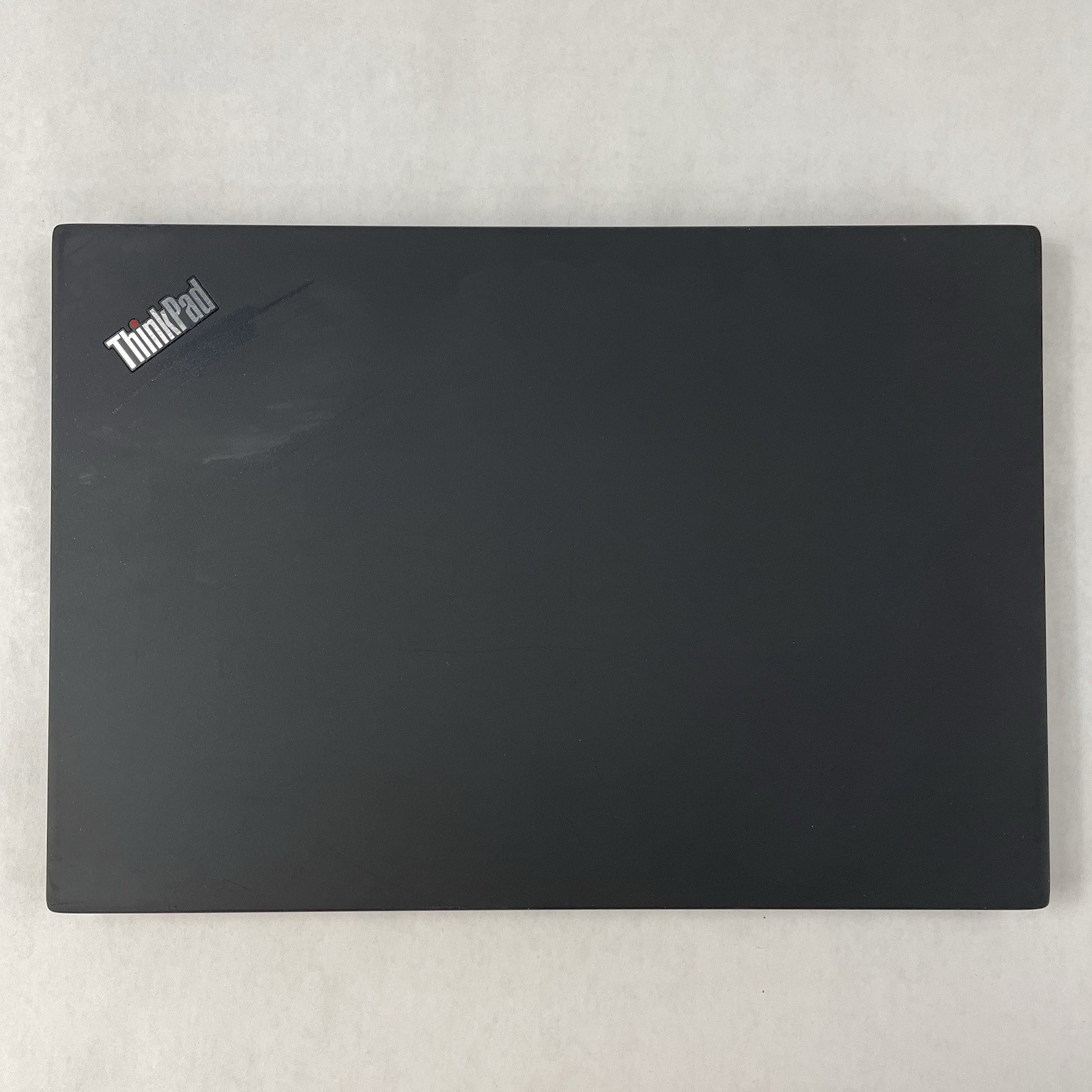 Lenovo ThinkPad T490 14″ i5-8365U 1.60 GHz 8 GB RAM No SSD/OS/AC – Chipped Palm