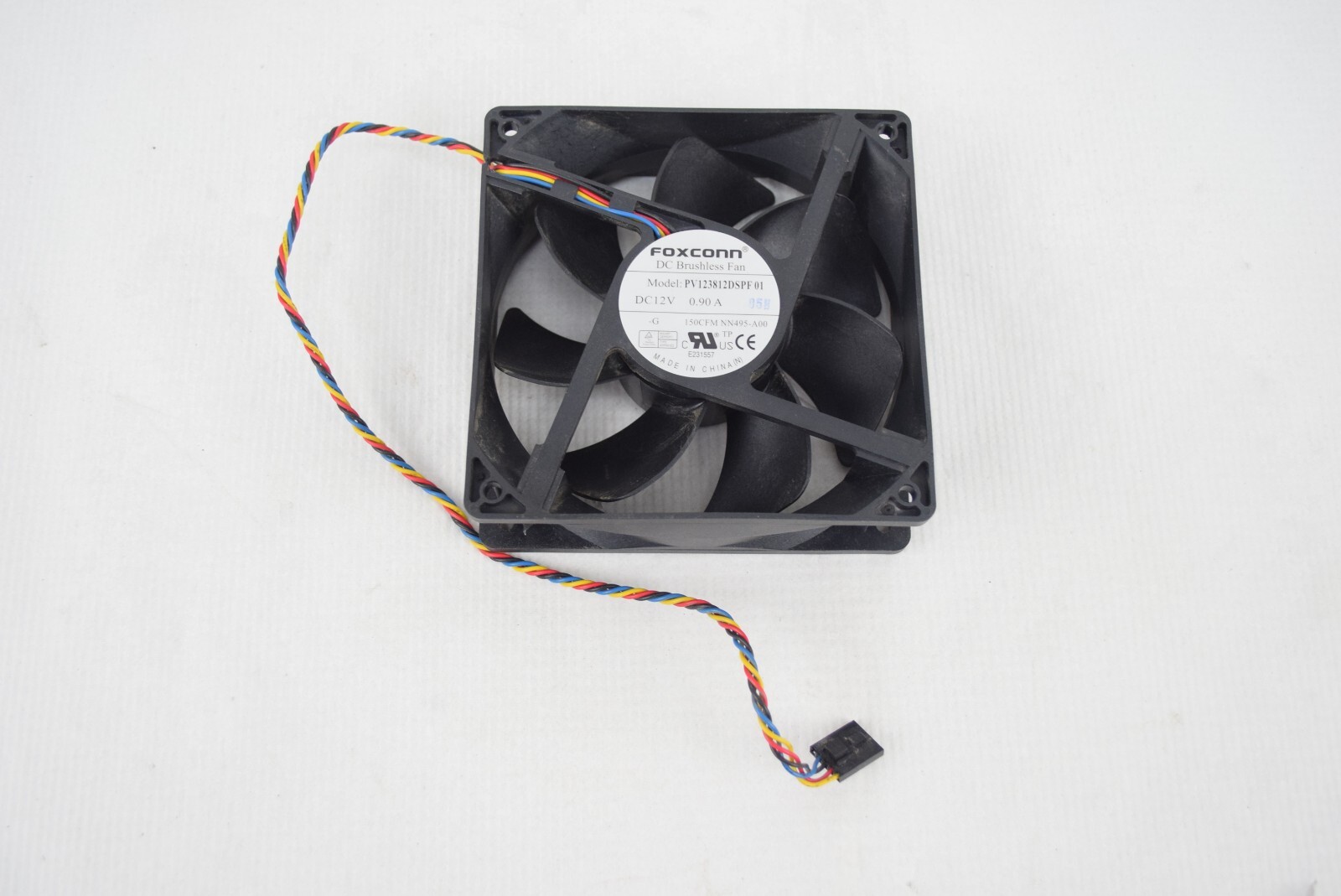Foxconn PV123812DSPF01 120*120*38mm 12V 0.90A 5 Pin 4 Wire Brushless Case Fan
