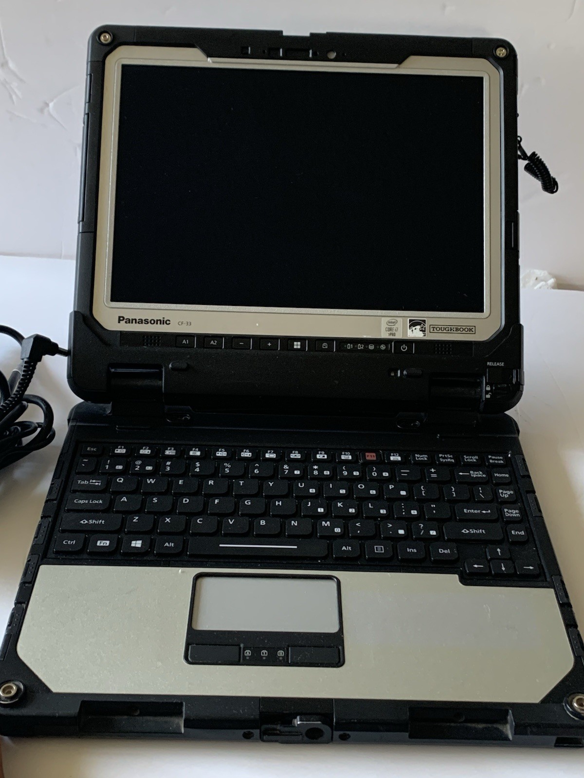 Panasonic Toughbook CF-33 i7-10810U 1.10GHz 512GB SSD 32GB Ram 4G GPS Touch Good