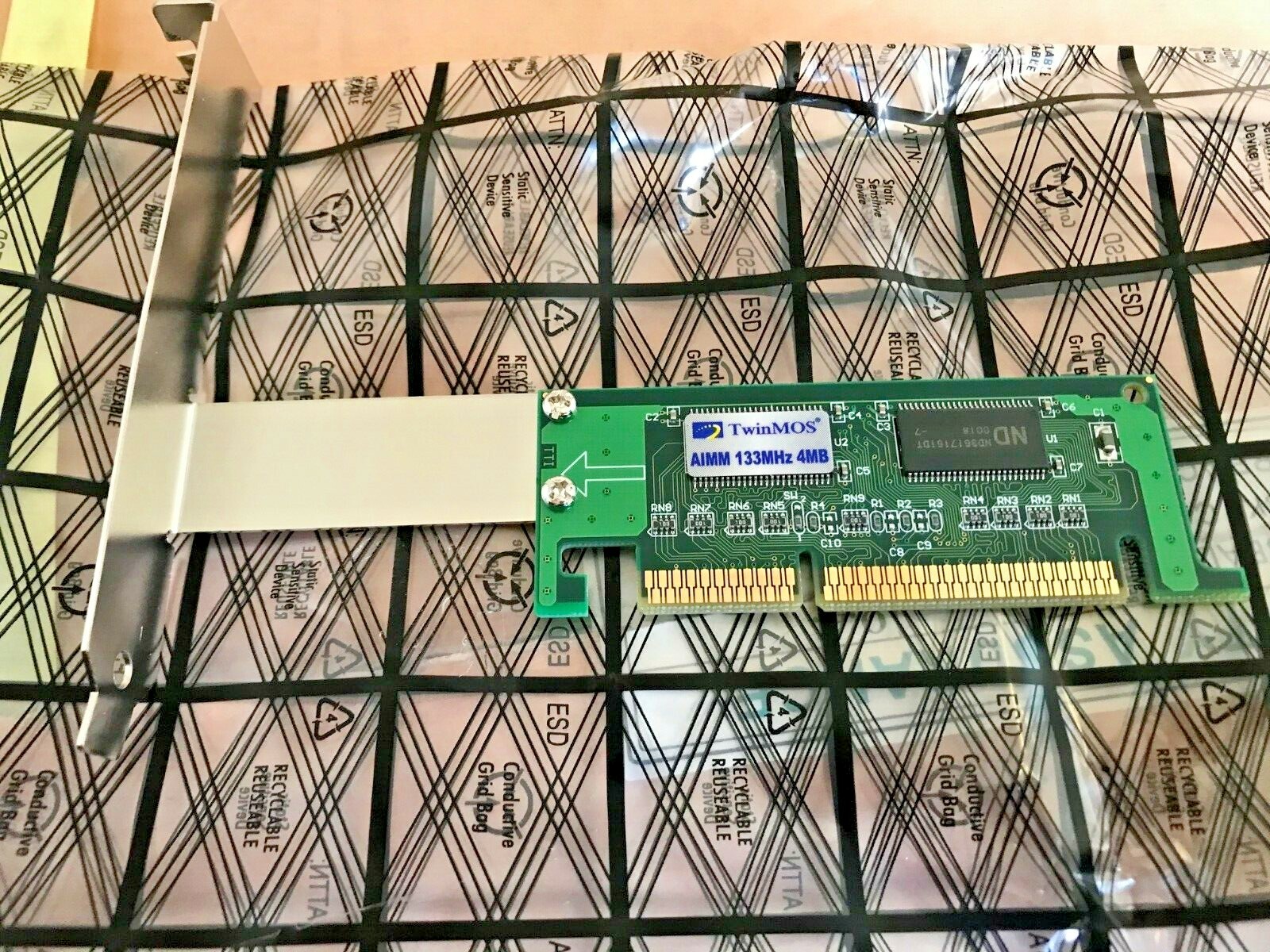 RARE BRAND NEW TWINMOS 4MB 133MHZ AIMM AGP MEMORY ND3617161DT -7 – US-RM2-WL