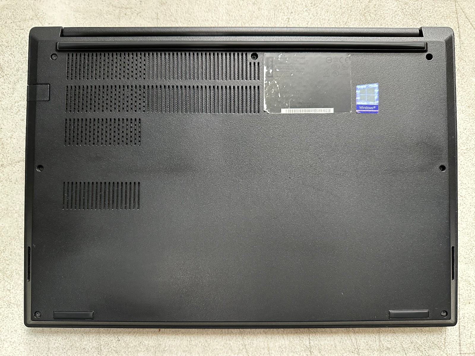 Lenovo ThinkPad E14 (i5-10210U @ 1.60, 8GB RAM, Boot to Bio) NO HD/ADAPTER
