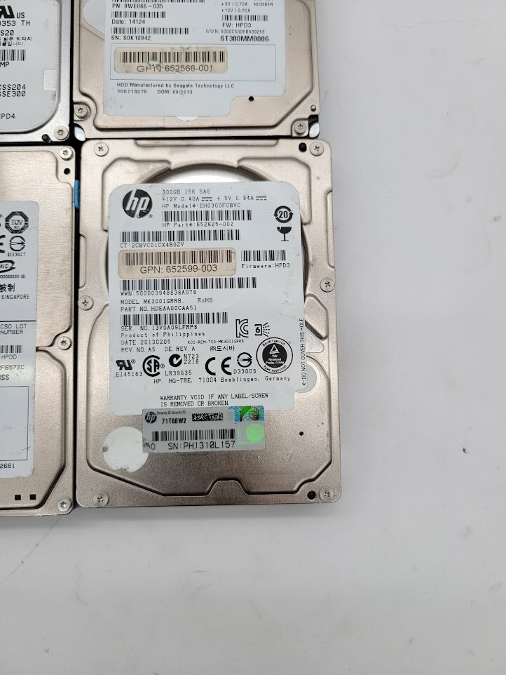 Lot of 8 500GB 2.5″ SAS Mixed brands Hard Drive check the description
