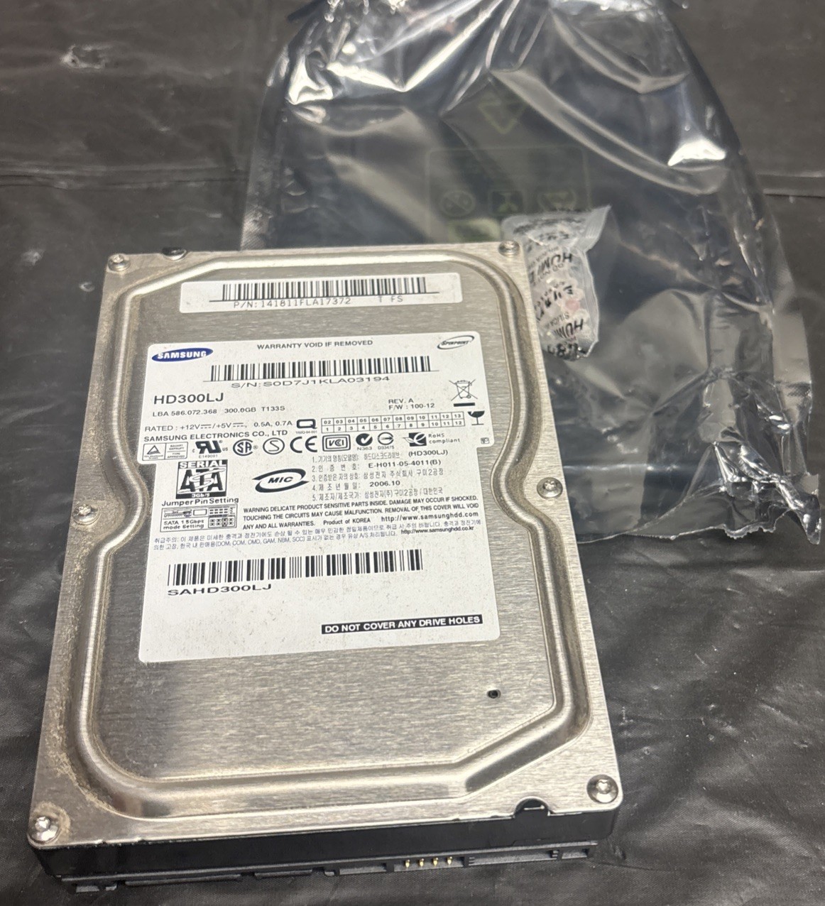 Samsung HD300LJ 300GB 7200 RPM 8MB Cache SATA 3.0Gb/s 3.5