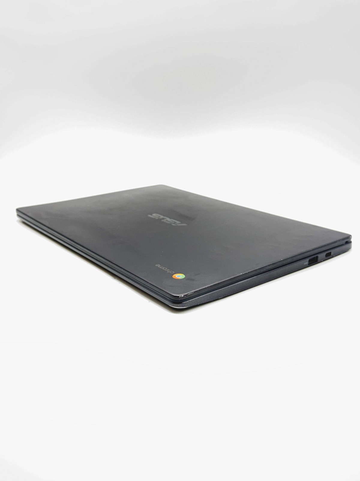 Asus Chromebook C423N 14″ Intel Celeron N3350 @1.1 GHz 4GB RAM 32GB eMMC