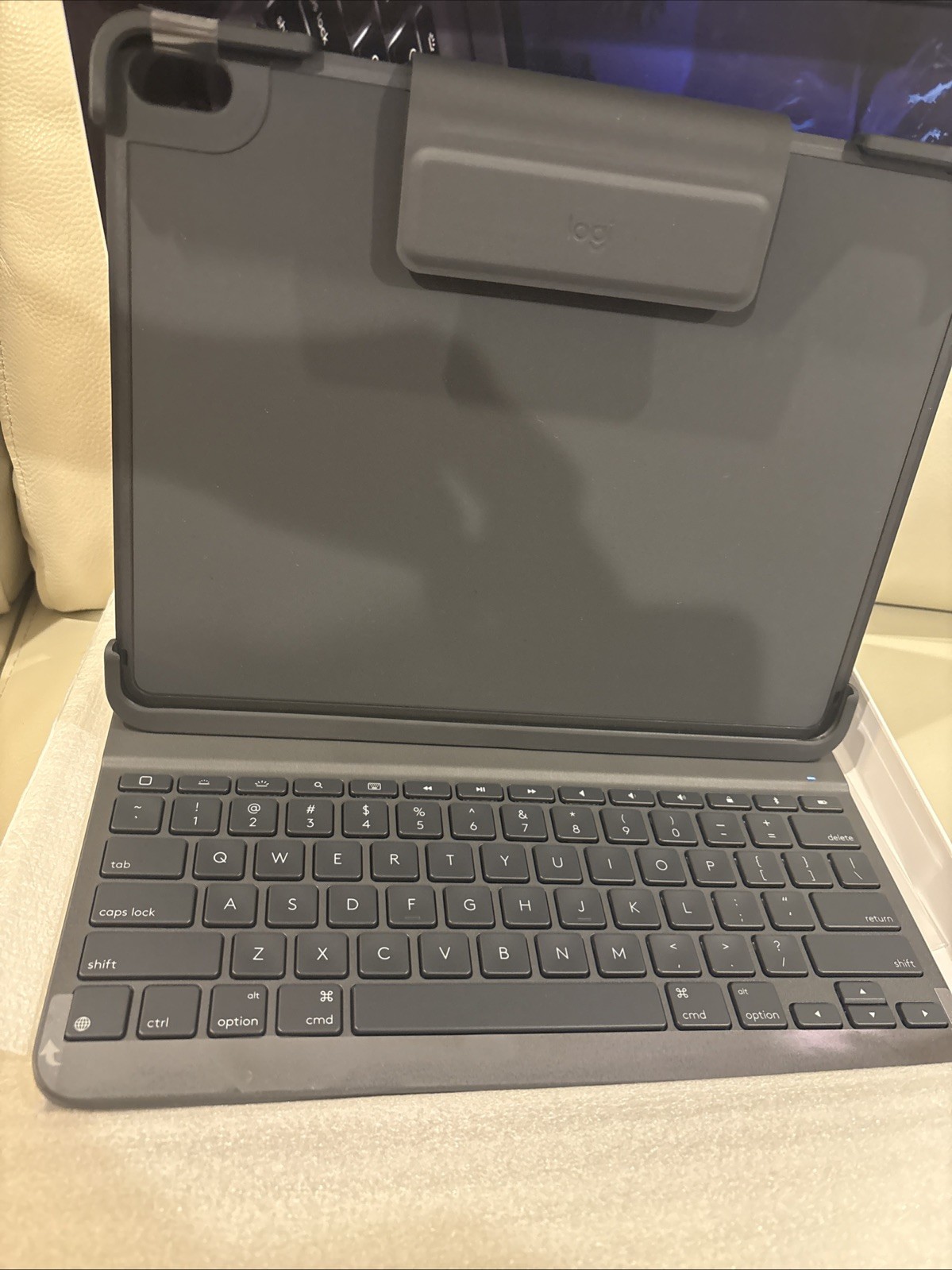 Logitech Slim Folio Pro Keyboard Case for iPad Pro 12.9” 3rd/4th Gen