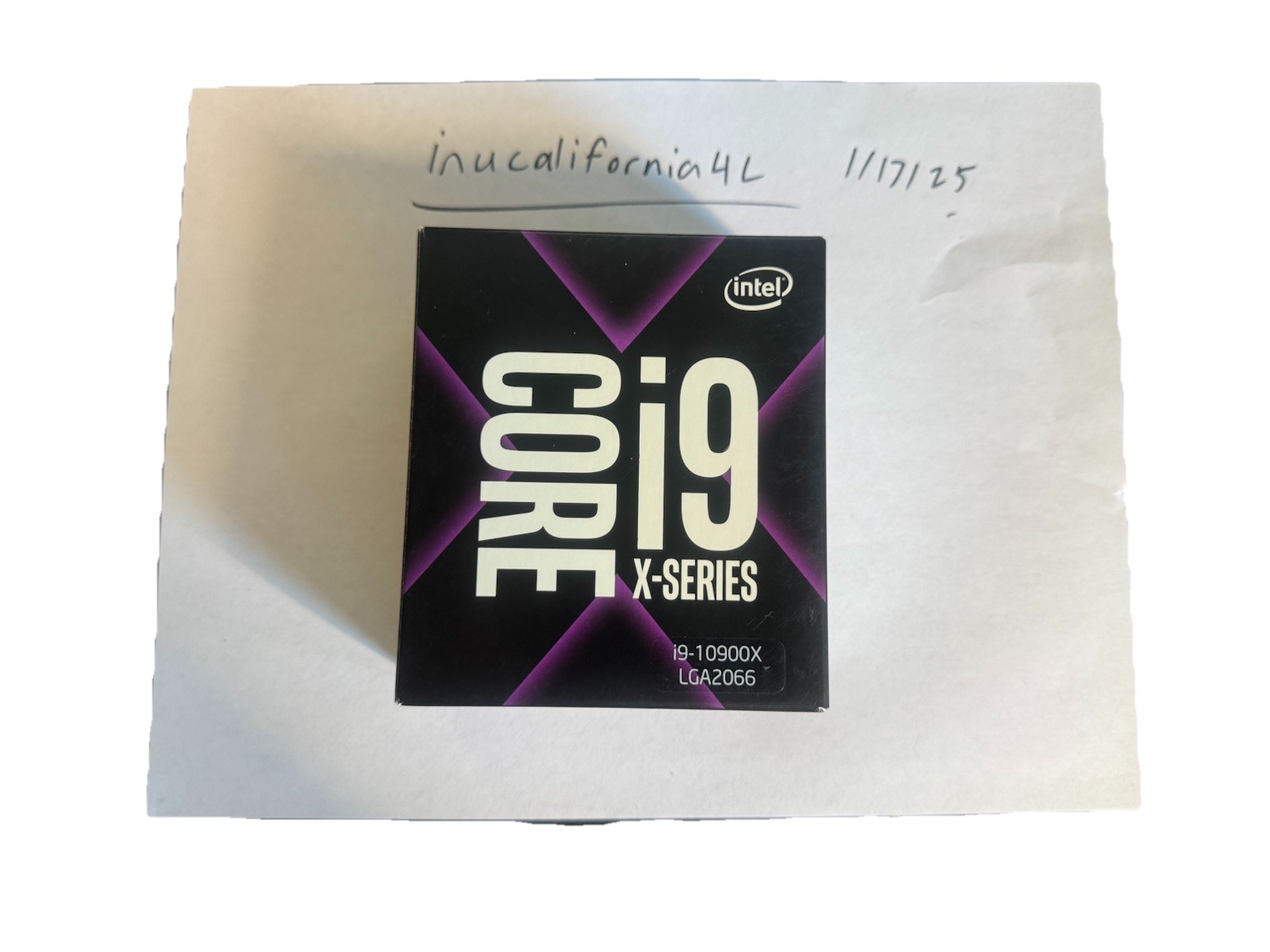 Intel Core i9-10900X X-Series Processor 3.70GHz LGA2066 SRGV7 M1Q32P5702616