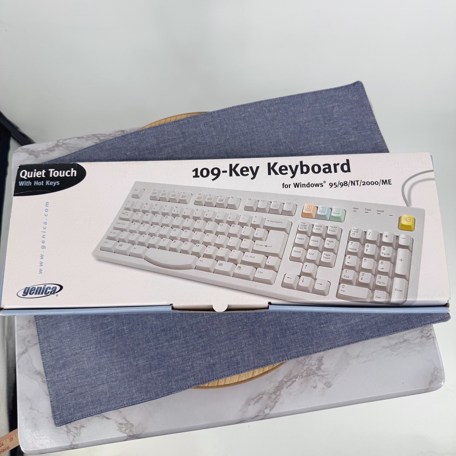 Genica Keyboard Vintage 109-Key Quiet Touch Hot Keys Windows 95/ 98/ NT 2000 ME