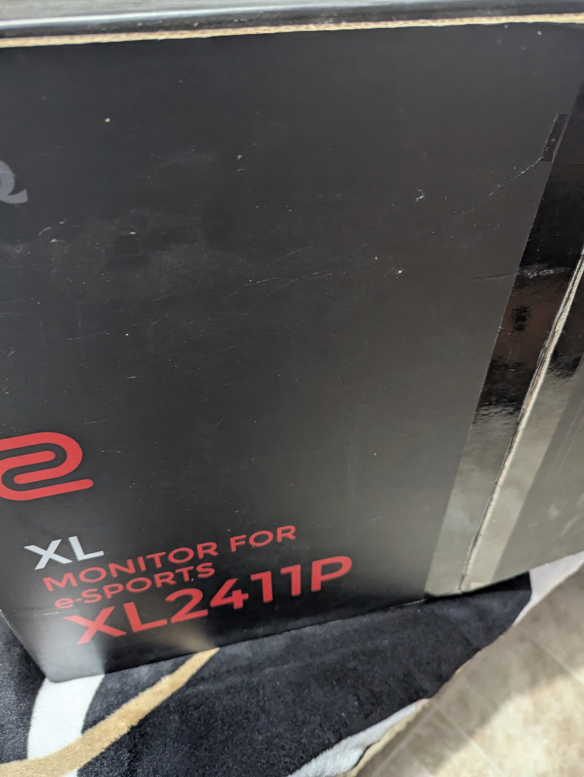 BenQ ZOWIE 24 inch Widescreen TN LCD Monitor (COMES WITH BOX)