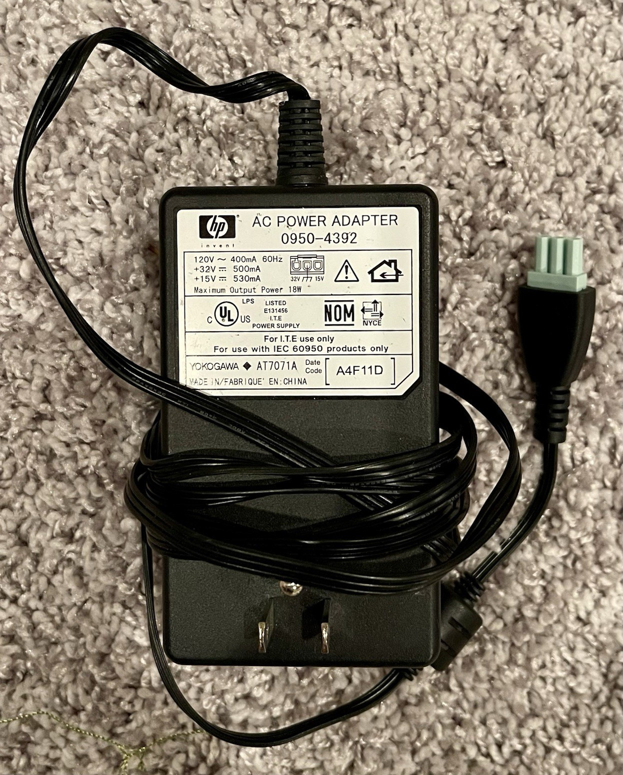 HP AC Power Adapter 0950-4392 18W 32V 500mA / 15V 530mA Black