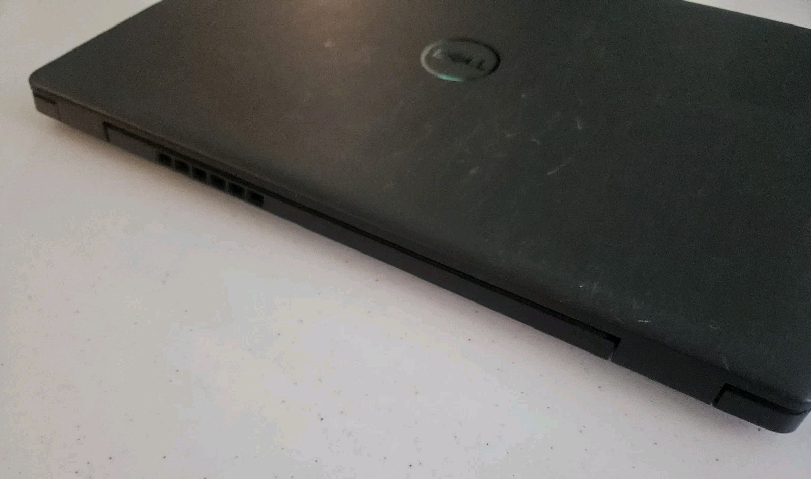 DELL Latitude 3510 – 16GB DDR4 Ram – 128GB SSD – Core i5 10210U – Windows 11