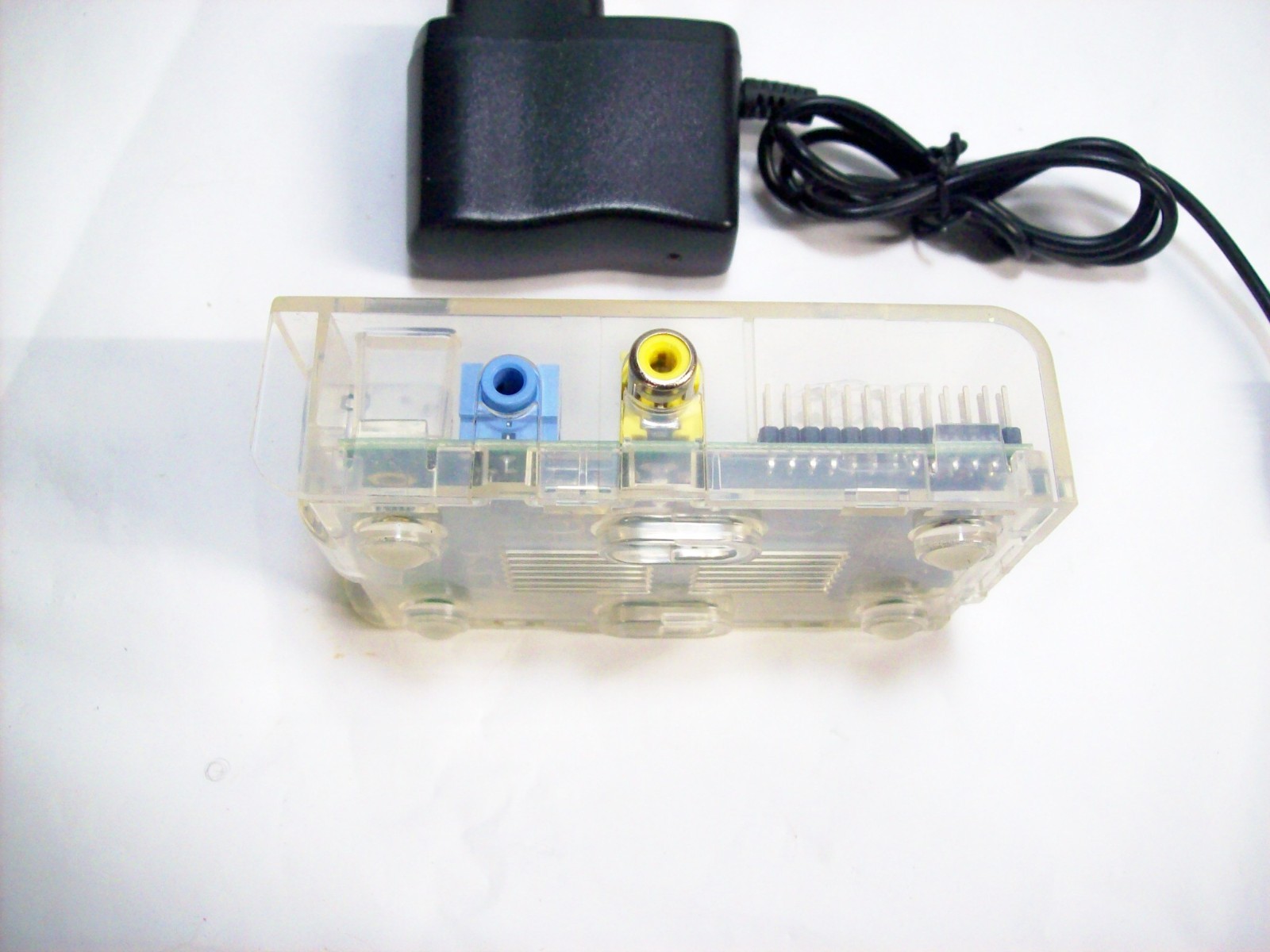Raspberry Pi Model B w/ Clear Case & Charger 512 MB Ram