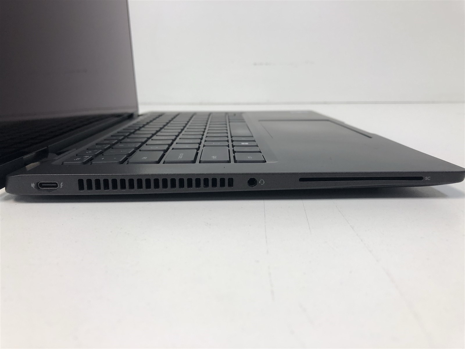 Dell Latitude 7430: Intel Core i7-1265U 1.8GHz – 16GB – 256GB (SELECT)
