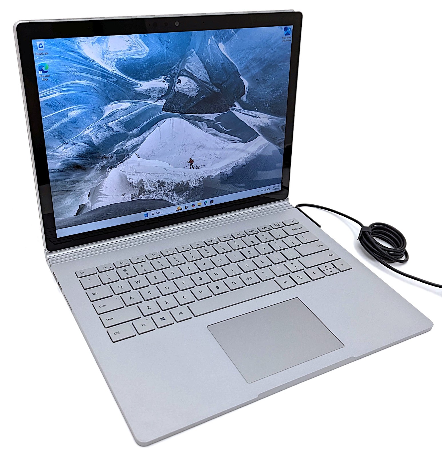 Microsoft Surface Book 3 13.5″ i5-1035G7 1.20GHz 8GB RAM 256GB NVMe Windows 11