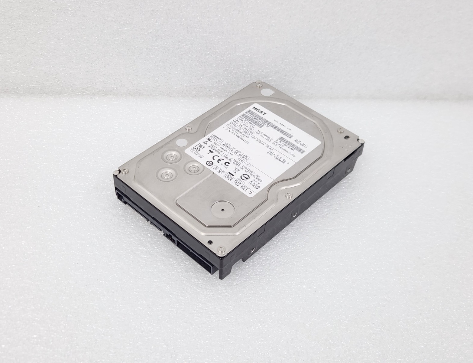 HGST HUS724040ALA640 4TB 3.5-inch SATA 6 Gbps 7.2K RPM Cache 64MB Hard Drive