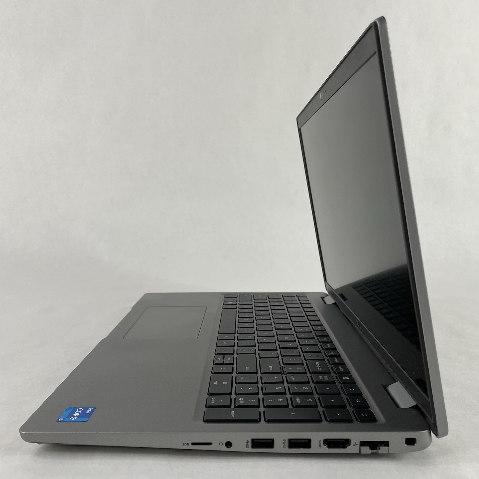 Dell Latitude 5520 15.6″ i5-1135G7 2.40 GHz 8 GB RAM No SSD No OS No Batt Worn