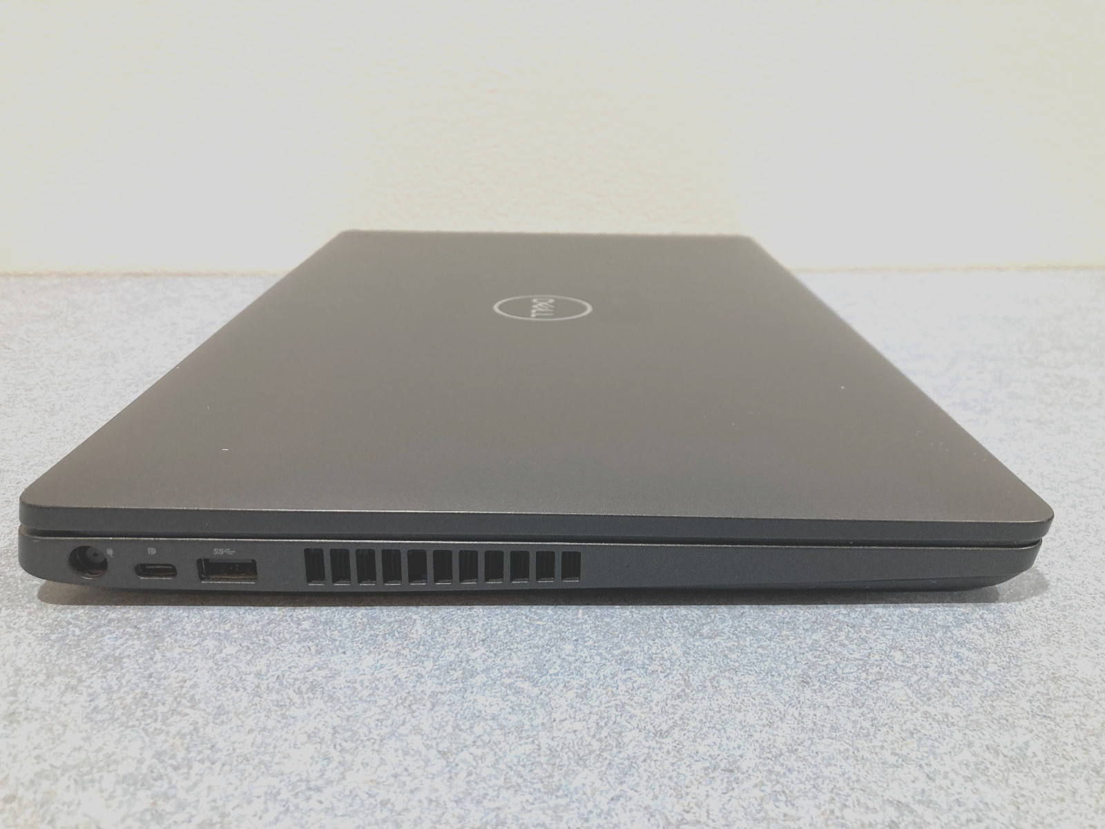 Dell Latitude 5500 i5-8265U 3.9GHz Turbo 16GB RAM 256GB NVMe Windows 11 Pro Read