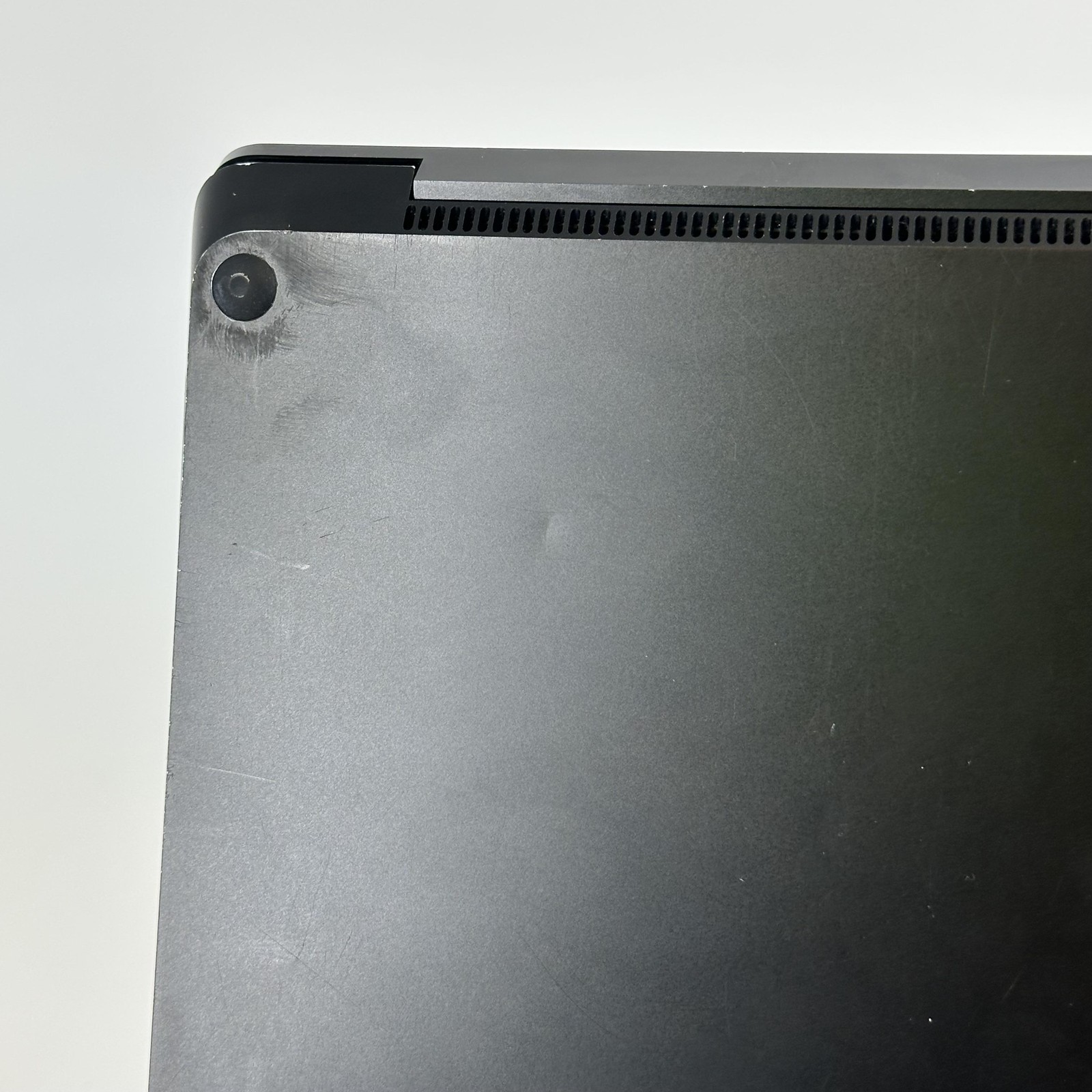 Microsoft Surface Laptop 5 13.5 2K TOUCH 2.7 GHz i7-1265U 16GB 256GB – GOOD