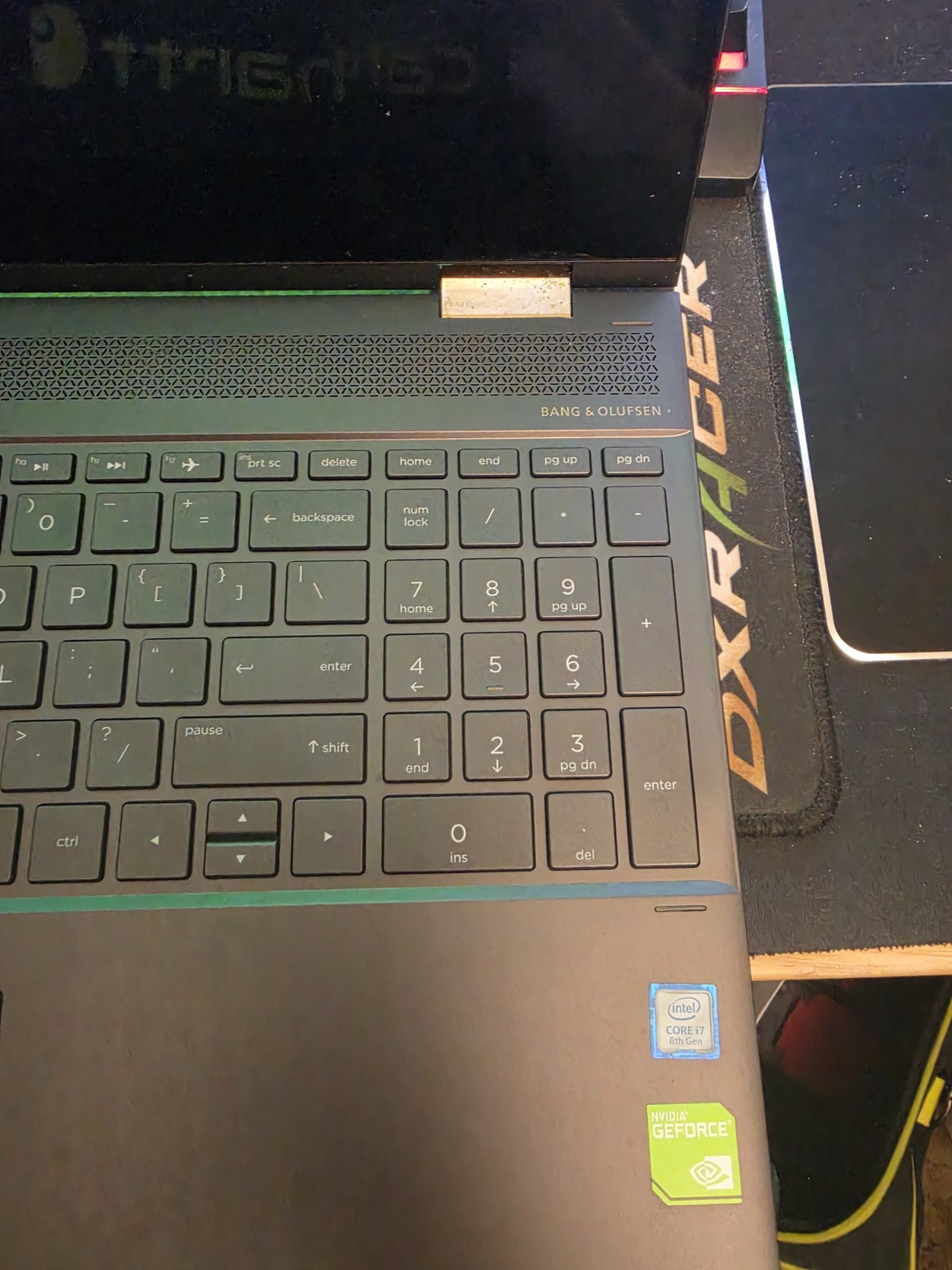 HP Spectre x360 15-CH011DX 15.6″ Intel Core i7-8550U 16GB RAM 512GB SSD