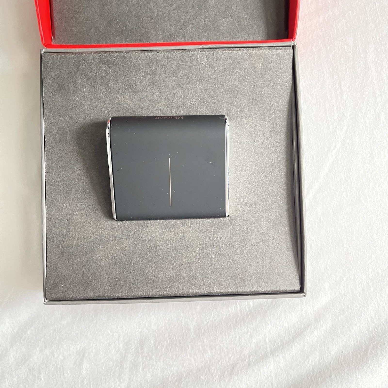 Microsoft Wedge Touch Bluetooth Mouse Model 1498 NEW OPEN BOX – tested