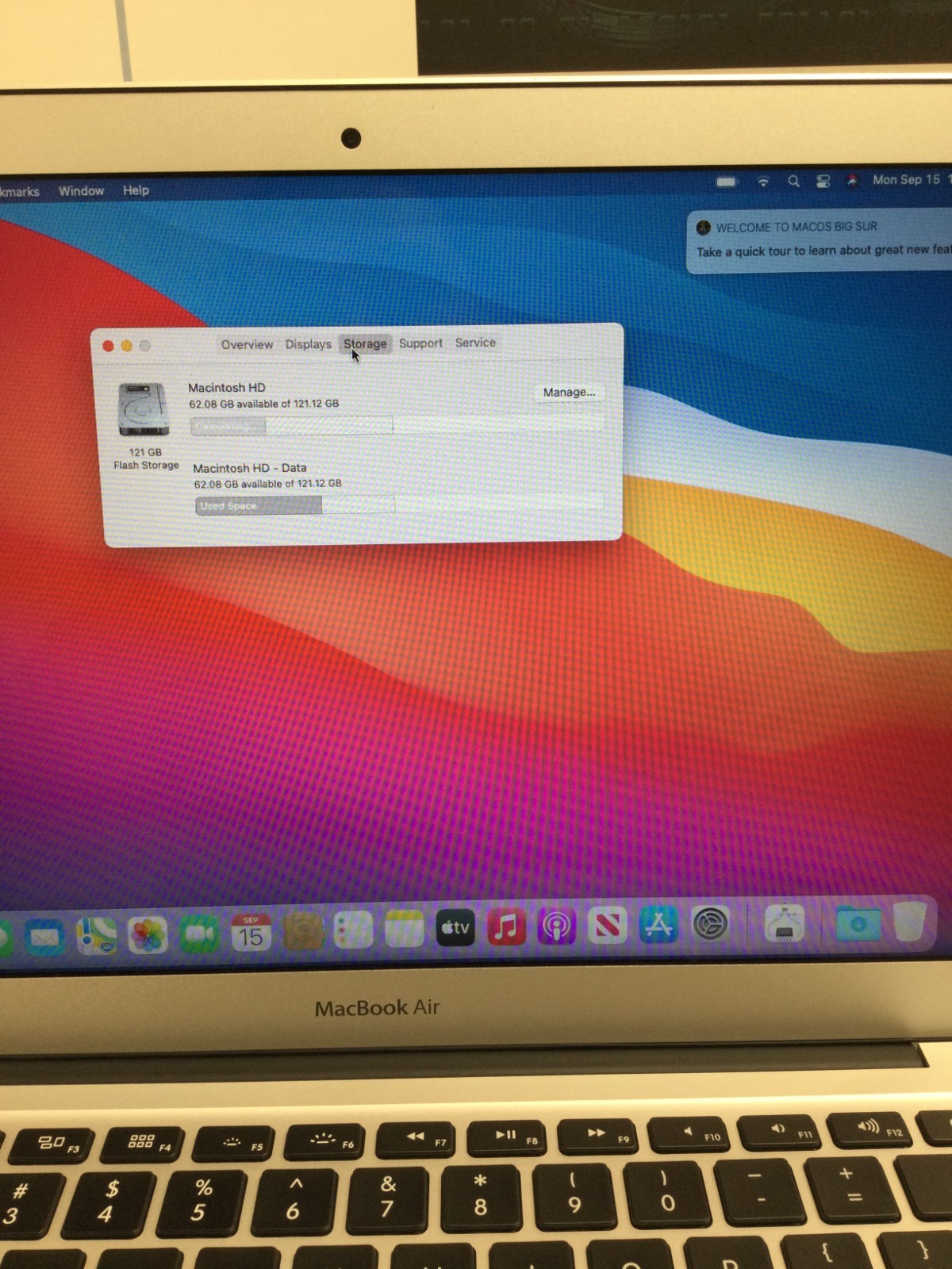 Apple MacBook Air 13.inch (128 GB SSD, Intel Core i5 5th. Gen., 1.6GHz, 4 GB RAM