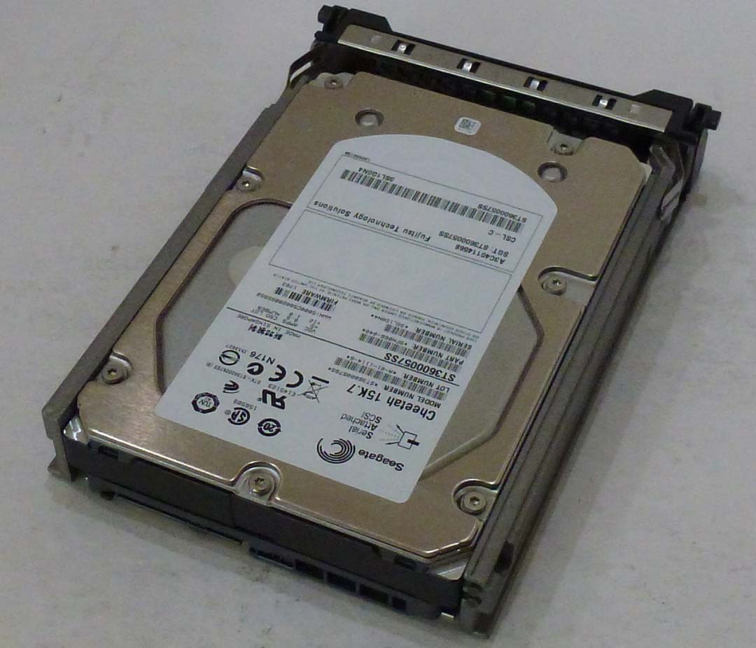 Fujitsu A3C40114568 600GB SAS 15K RPM Hard Drive ST3600057SS 9FN066-040