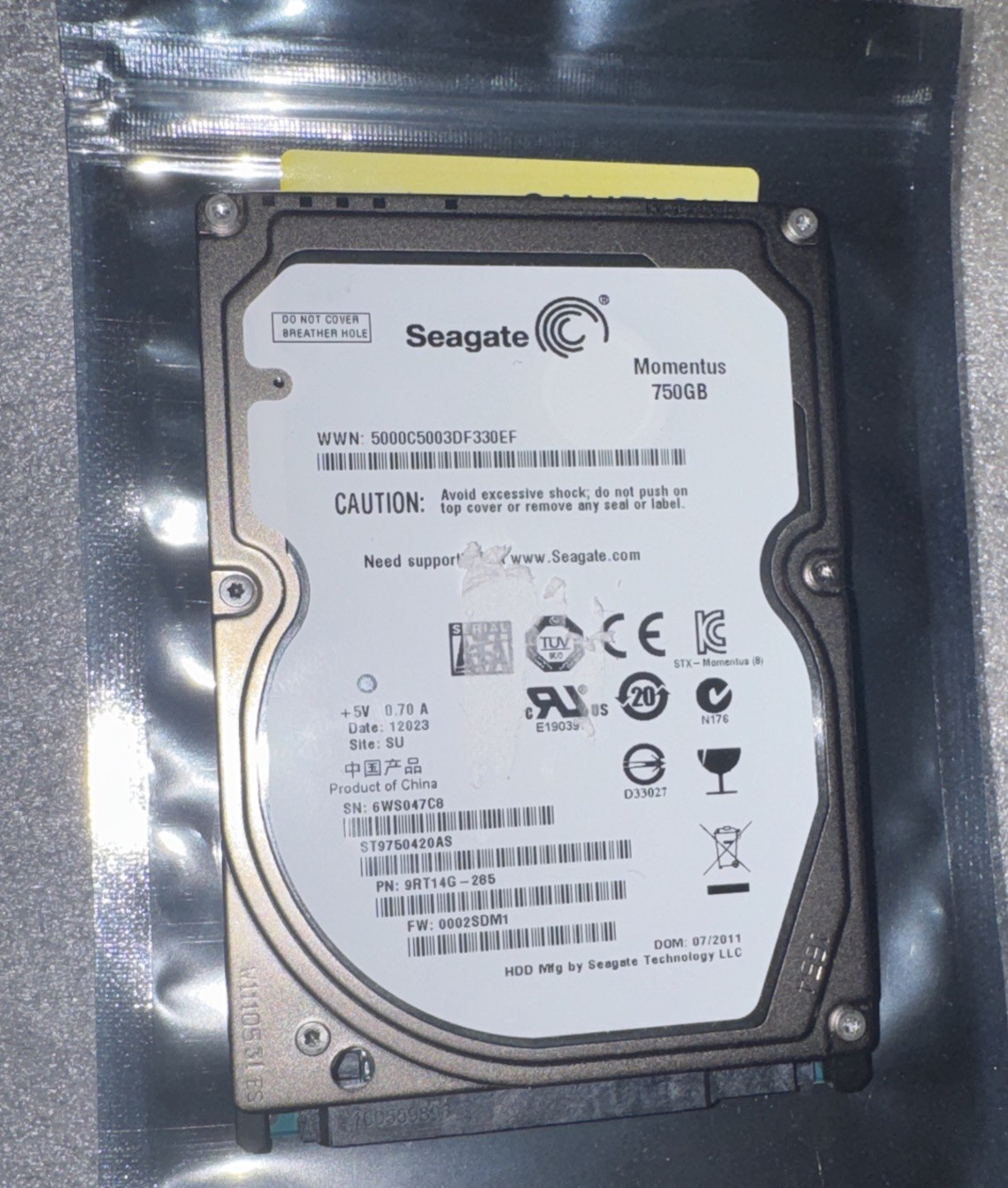 Seagate Momentus 750GB 7200 RPM 16MB SATA2 (ST9750420AS) Notebook Hard Drive