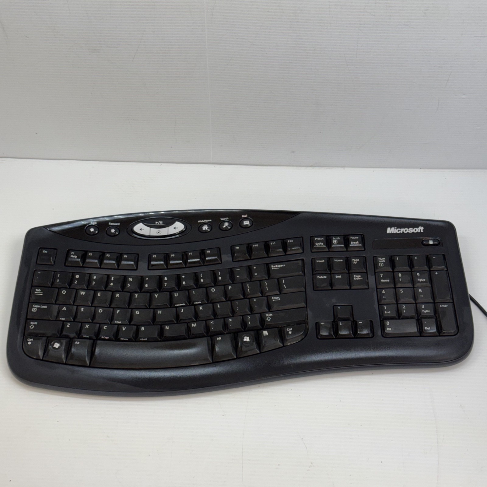 Microsoft Comfort Curve Keyboard 2000