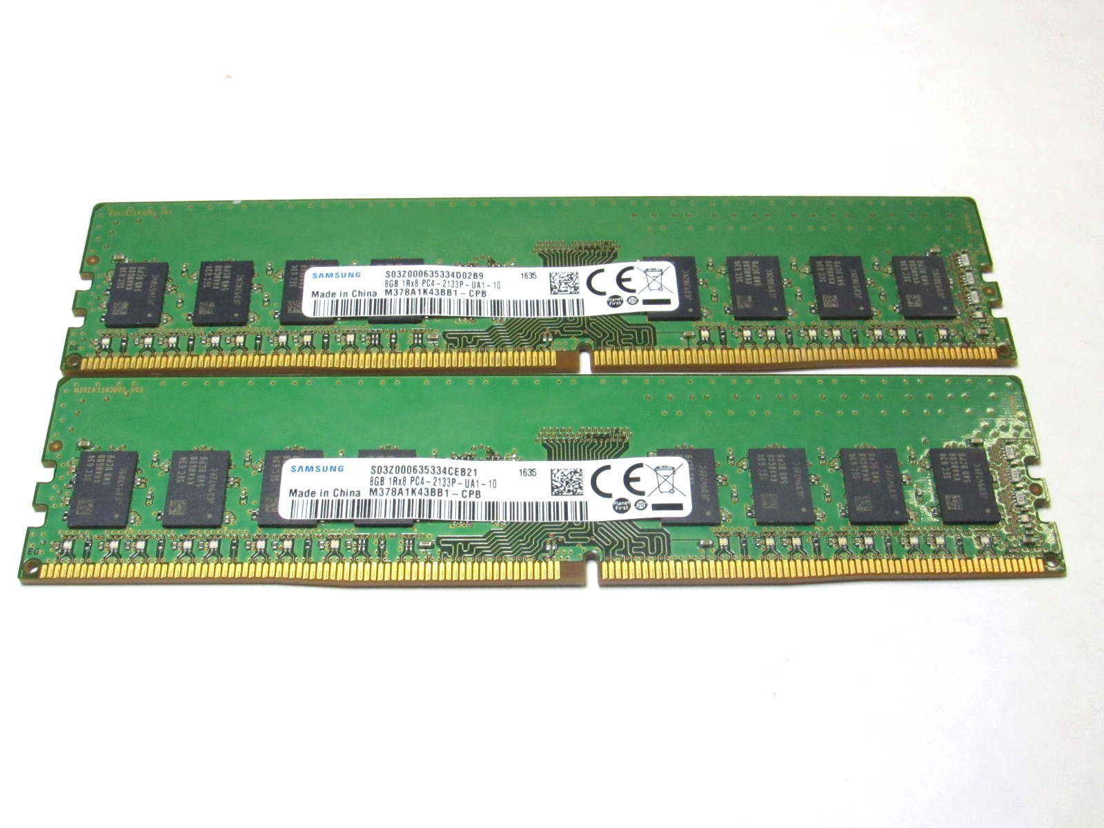 Samsung 16GB Kit (2x8GB) DDR4 2133MHz PC4-17000 UDIMM RAM M378A1K43BB1-CPB