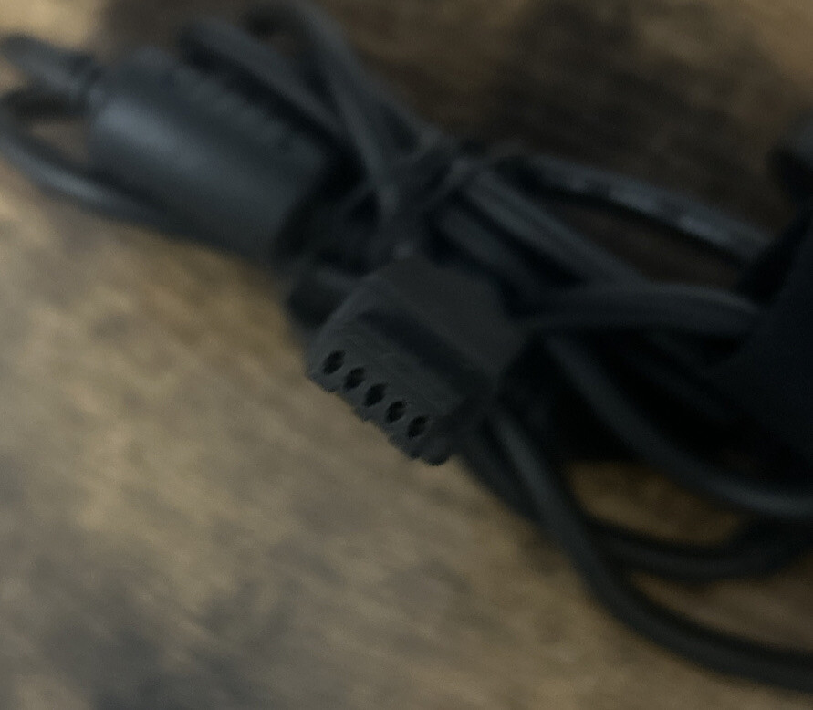 Lenovo 41R4538 Ultraslim AC Adapter W/ Power Hub Output: 20V 4.5A Black