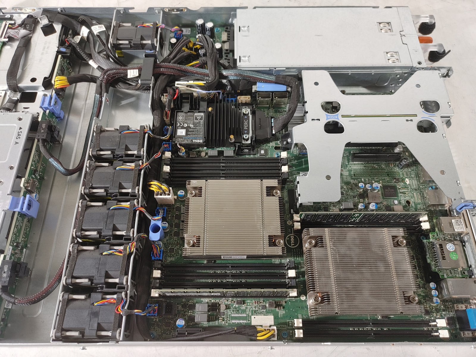 Dell PowerEdge R430 2.40 GHz Intel Xeon E5-2630 v3 32 GB DDR4 Server No