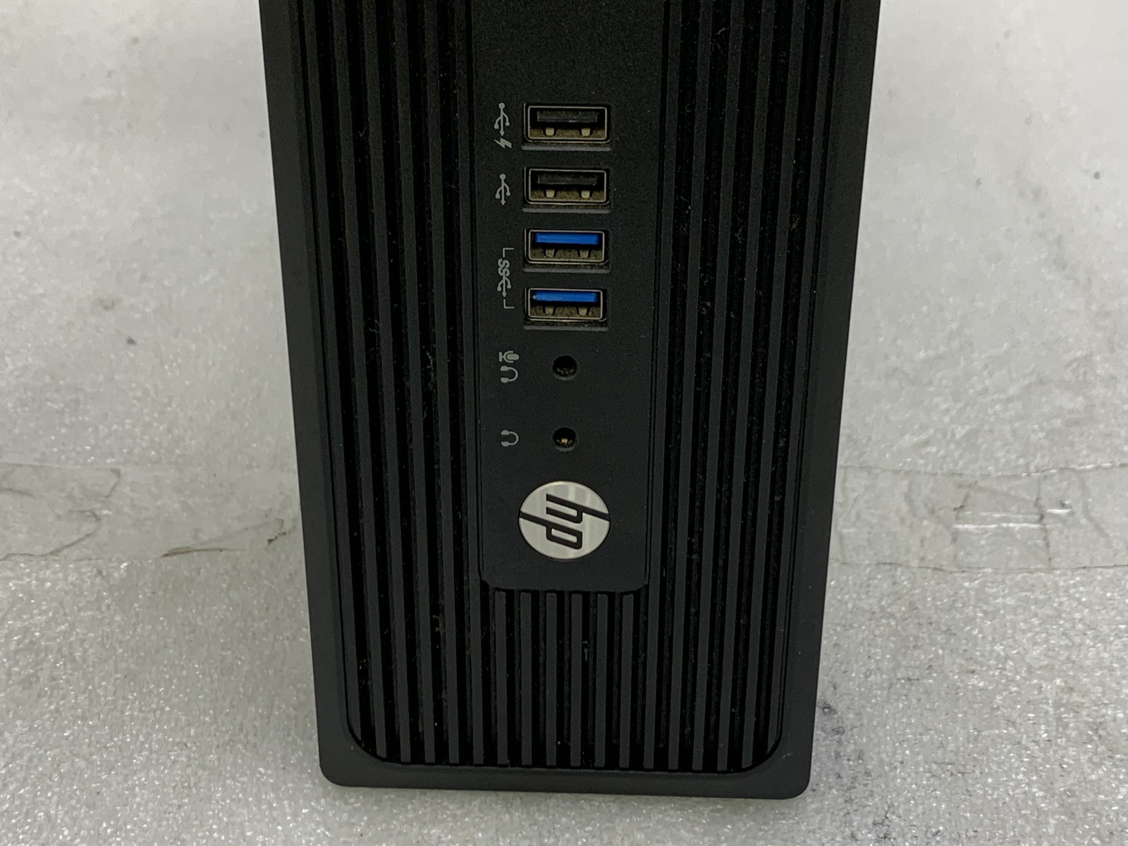 HP Z240 SFF Workstation Core i7-6700 3.4GHz 8GB RAM NO HDD NO OS Fair