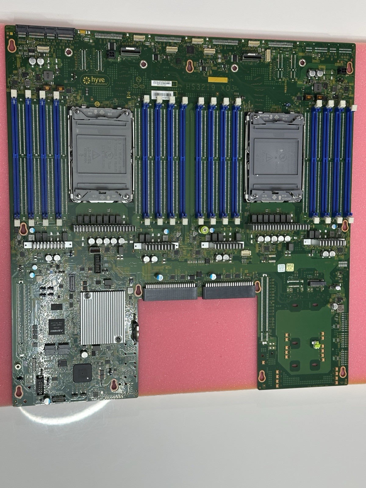 AI Network Server Board Hyve Solutions HS321 Dual LGA4189-4 HYD-A017M1X0300 NEW
