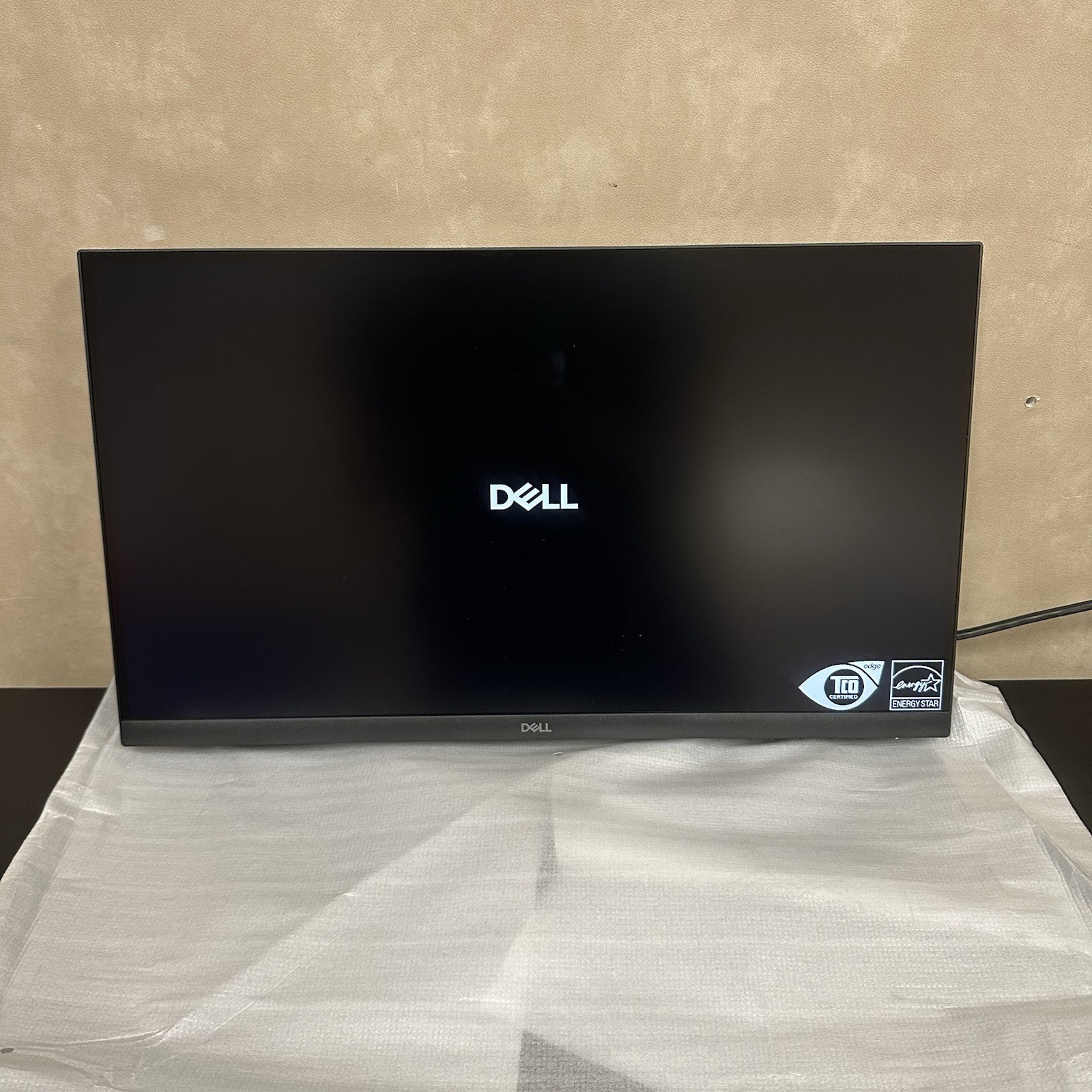 Dell Pro 22″ 1920 x 1080 100Hz 5ms VA LED Monitor (E2225HSM) Black