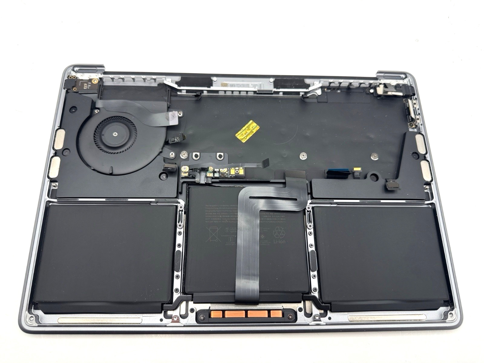 Top Case Keyboard Battery Palmrest For MacBook Pro 13″ M2 A2338 2022 Space Gray