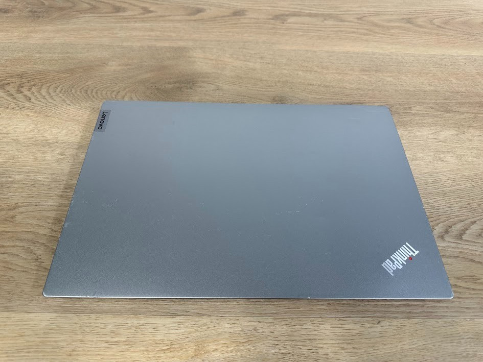 Lenovo ThinkPad E14 Gen 4 Ryzen 7 5825U 16GB DDR4 AMD Radeon Graphics 512GB SSD