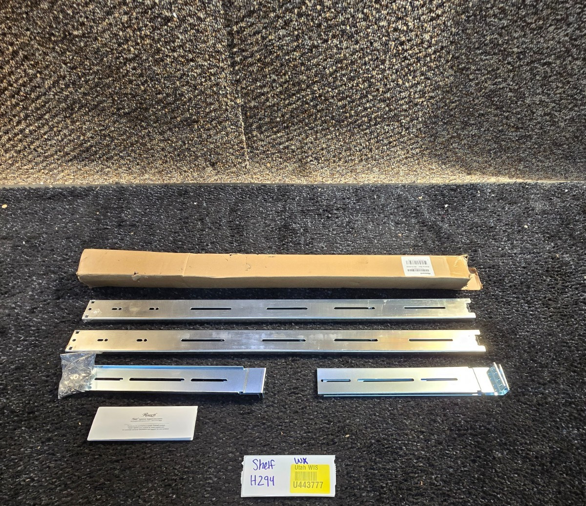 Rosewill RSV-RL26HV2 Rackmount Sliding Chassis Rail for 2U to 5U, Silver