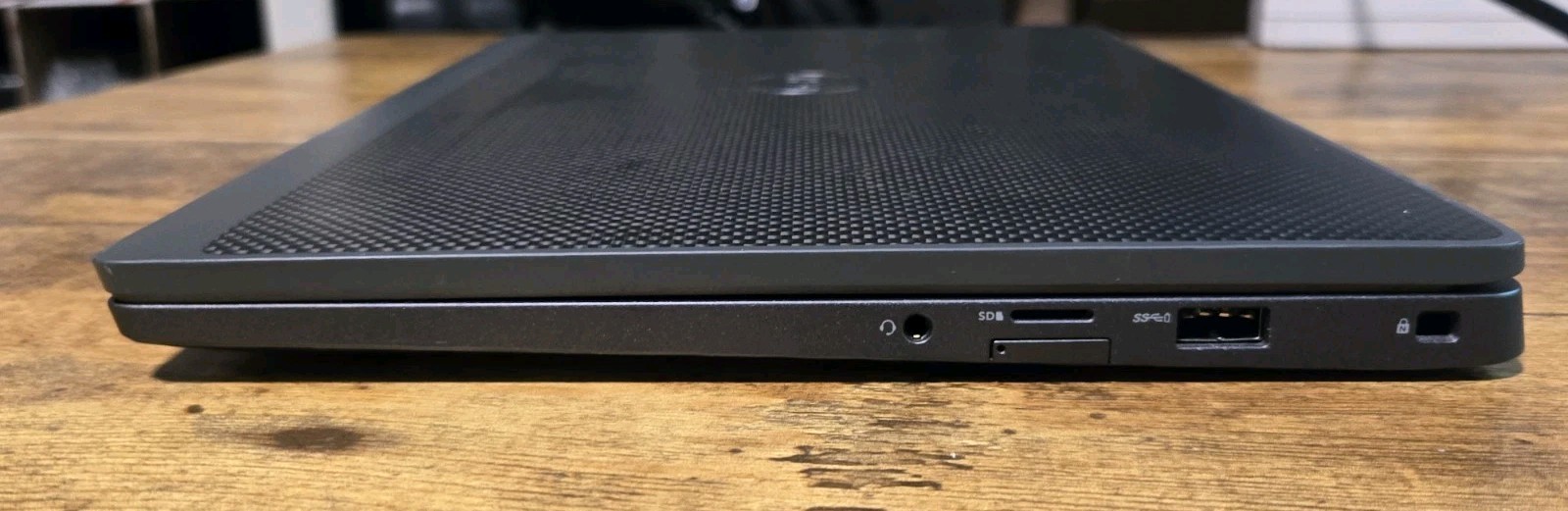 *Computrace* Dell Latitude 7400 I5-8365U 8GB *No SSD* Charger READ