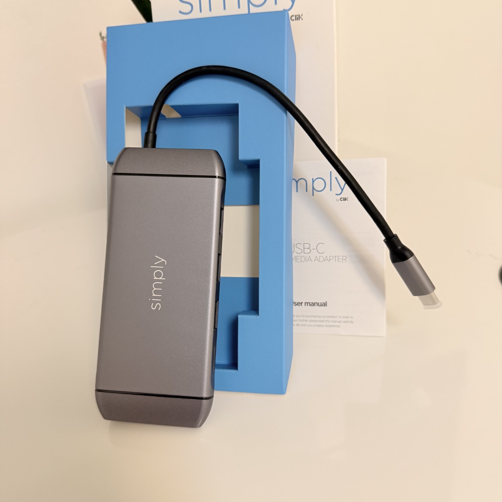 New Simply USB-C Multimedia Adapter RJ45, VGA, HDMI, USB 3.0, TF, SD, PD Power