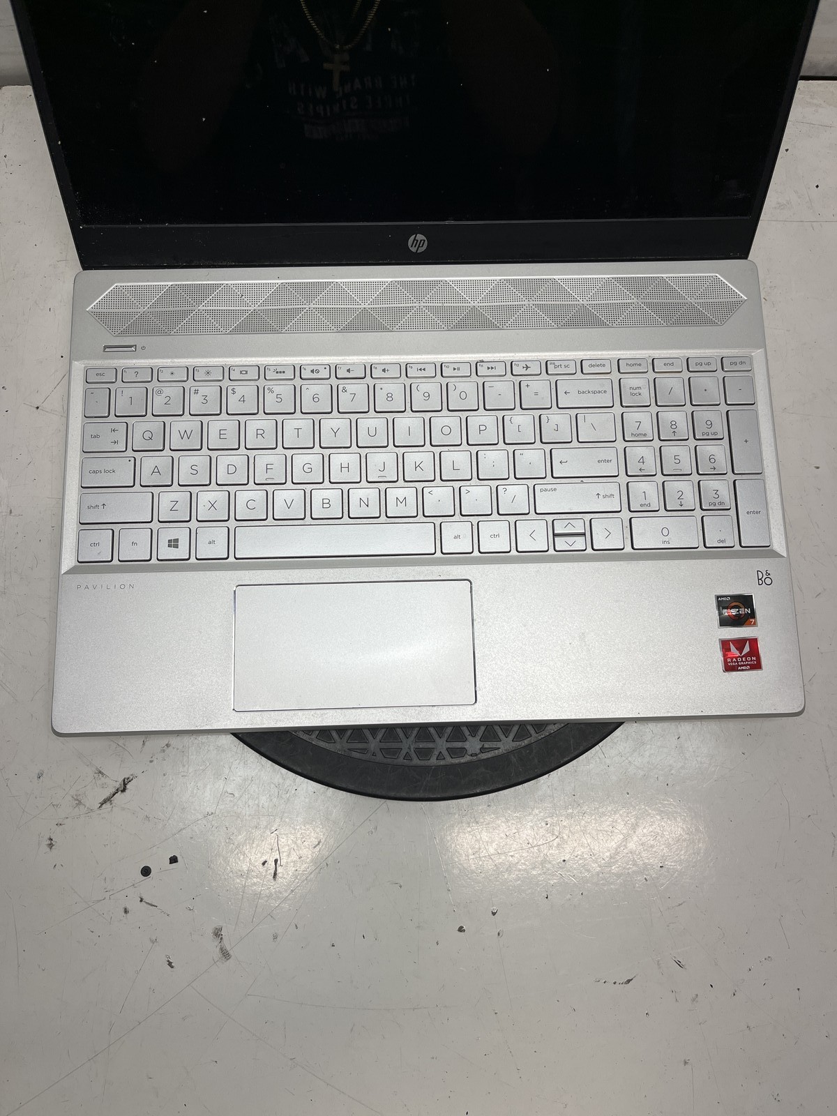 HP Pavilion 15Z-CW100 AMD Ryzen 7-3700U 2.3GHz 8GB NO HDD