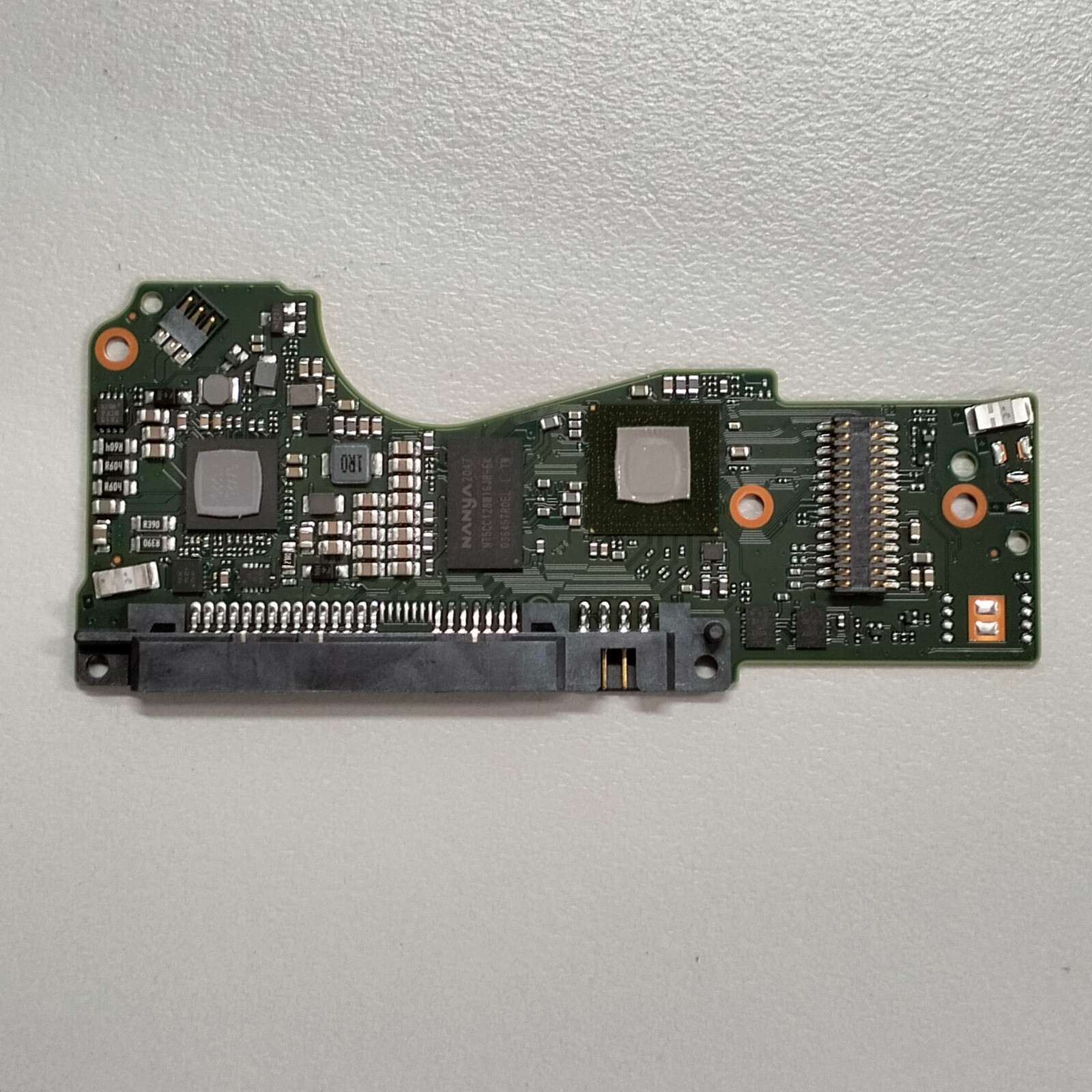 Seagate ST12000VN0008 3.5″ 12TB SATA HDD PCB Board 100833707 REV B FW SC61