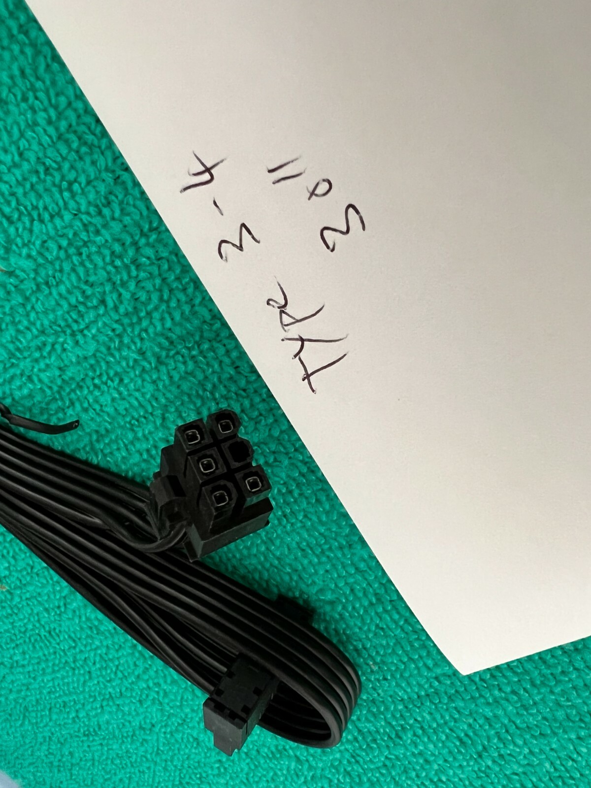 Corsair 6 Pin to 3x SATA DRIVER POWER CABLE for Corsair RM850X , ,original