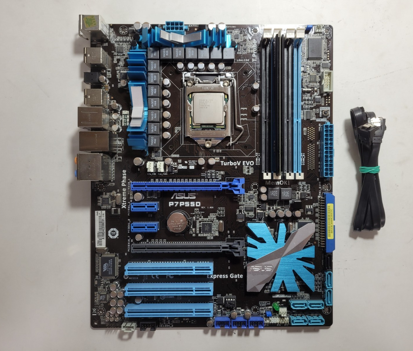 Asus P7P55D Motherboard w/i7-870@2.93GHz, 4GB RAM, 2x SATA Cables *READ #0379