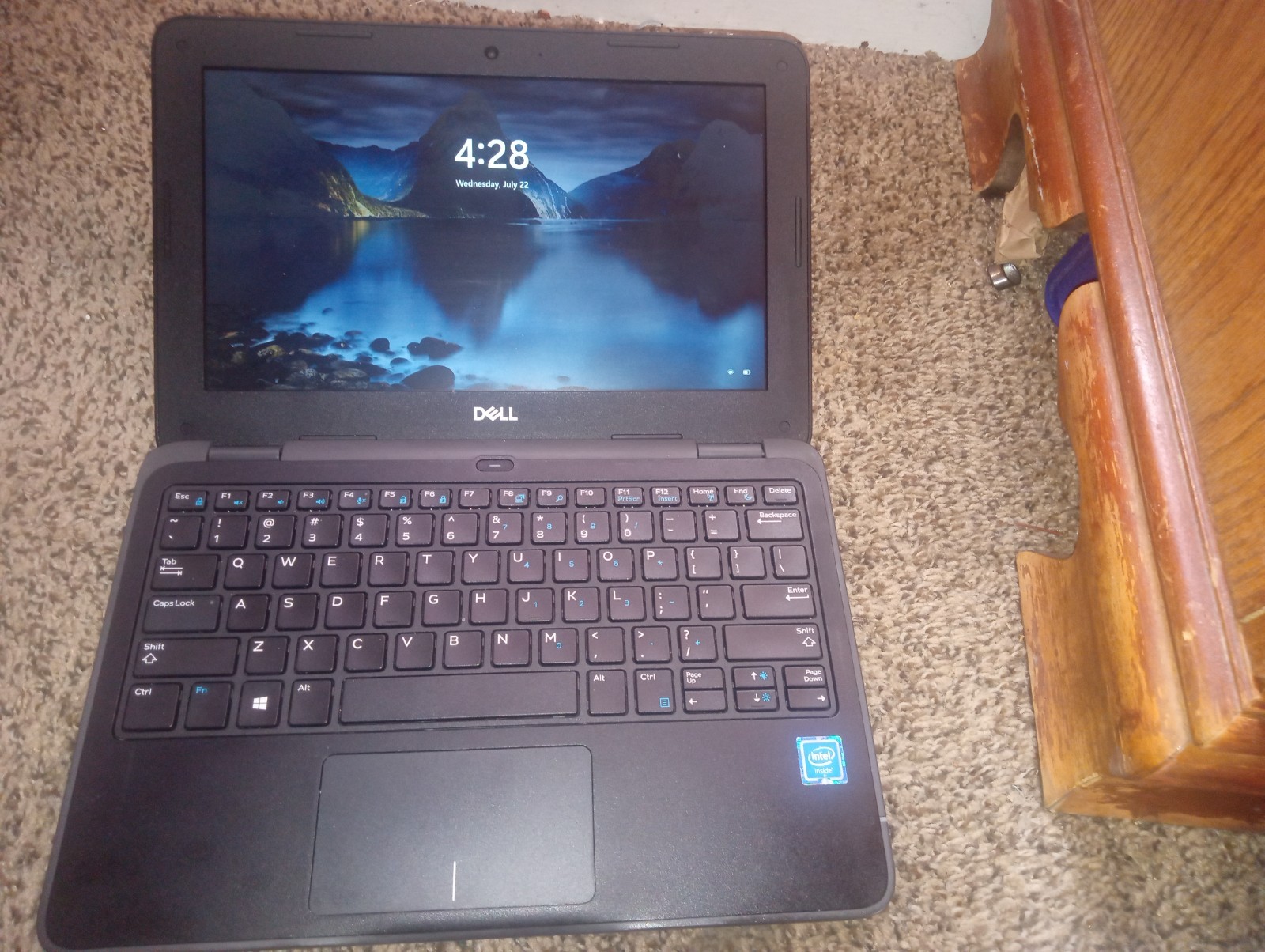 Dell 3190 laptop 11.6in 58GB /4GB RAM Intel Celeron CPU 1.10Ghz WINDOWS 11 PRO