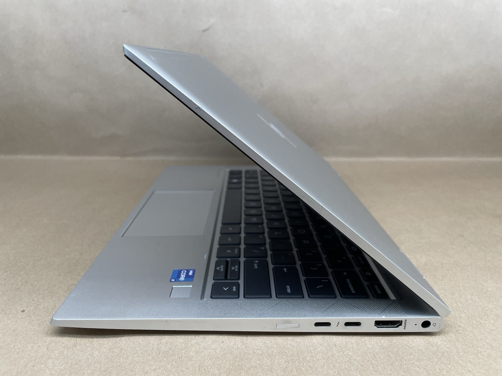HP EliteBook x360 830 G8 13.3″ i7-1165G7@2.80GHz 16GB RAM No SSD No OS